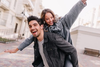 De perfecte zomerjassen voor dames | 2022