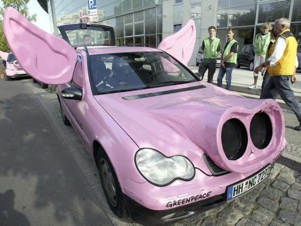 Dit zijn de meest opmerkelijke en grappige auto's wereld! - SheBlog.nl
